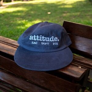 NEW Vintage Y2K University Of Toronto Cap